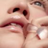 Neve Cosmetics Jellycream Lesk na rty Milk 3