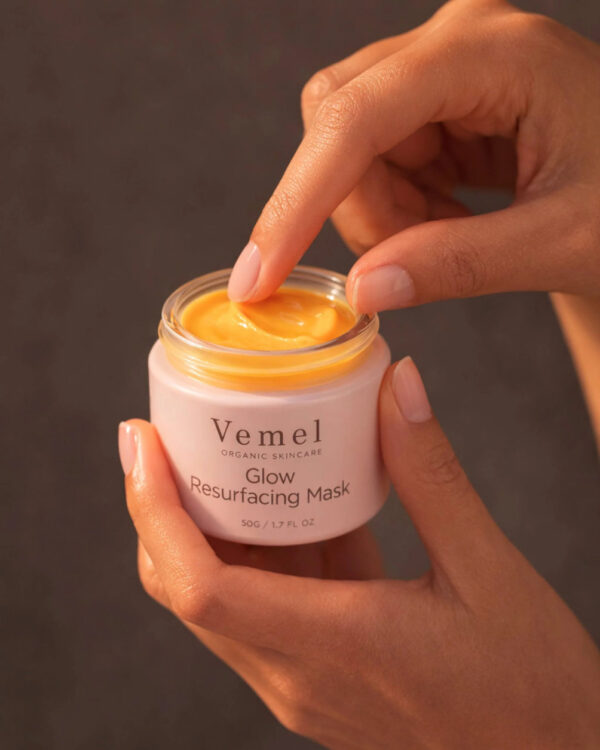 Vemel Glow Resurfacing Mask Rozjasňující maska na obnovu pleti 082026 3