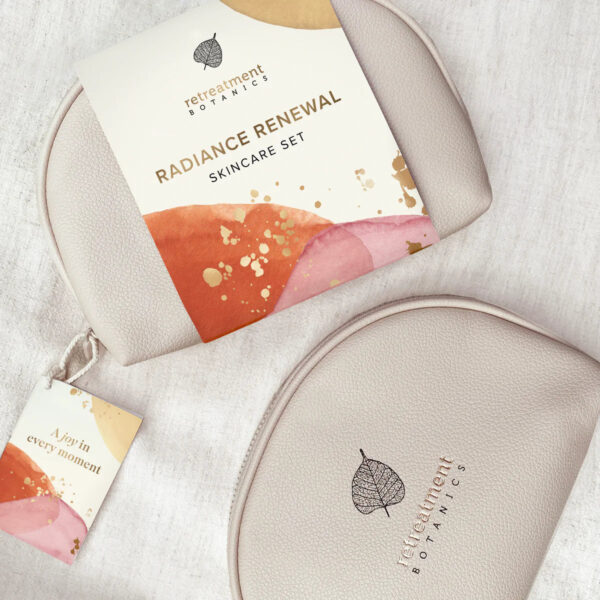 Retratment Botanics Radiance Renewal Skincare Set Dárek pro zářivou a zdravou pleť 2